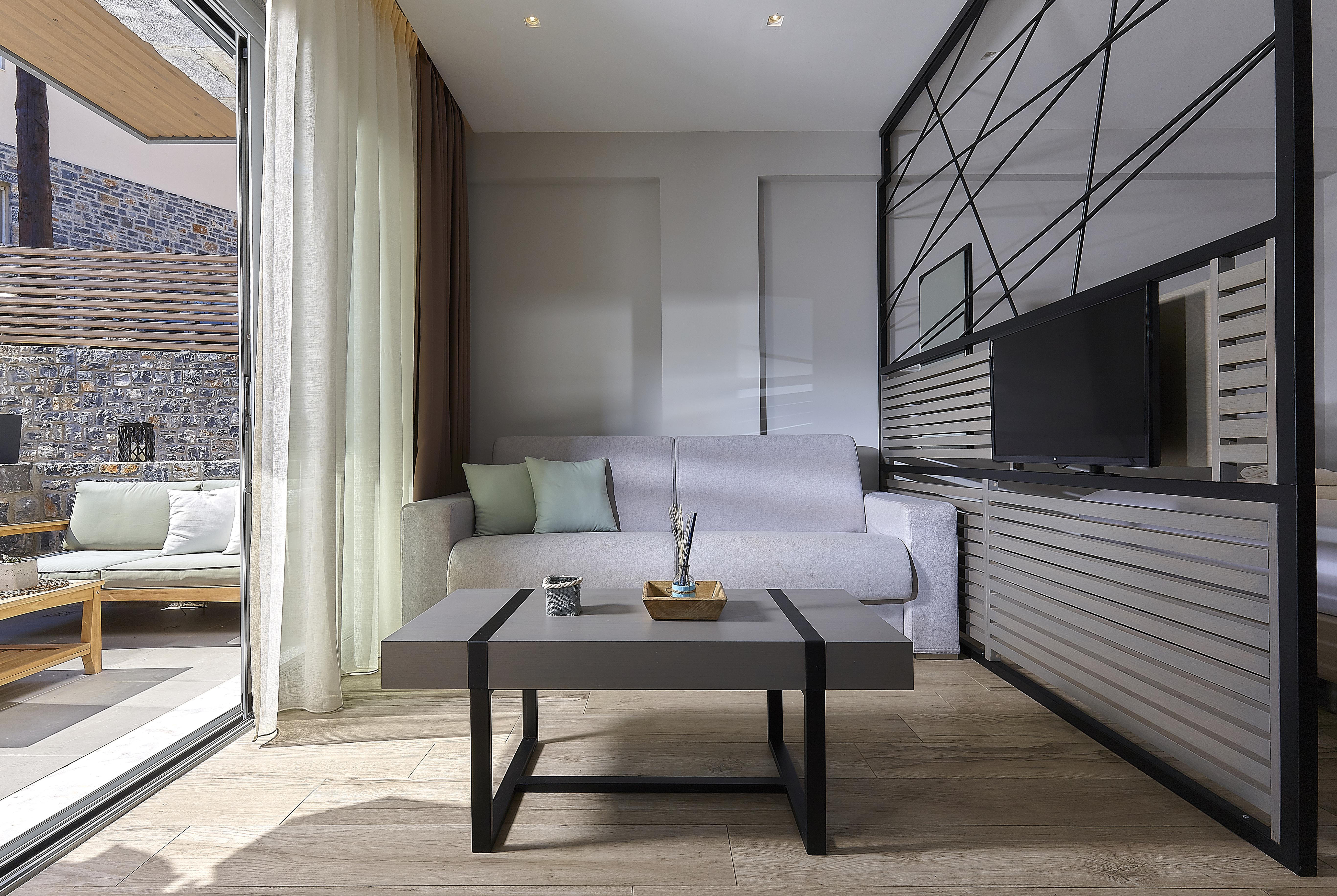 Апарт-отель Seascape Luxury Residences (adults Only)